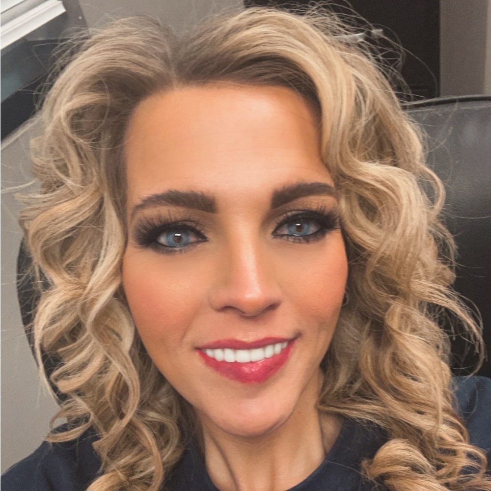 Meet your Posher, Shelly